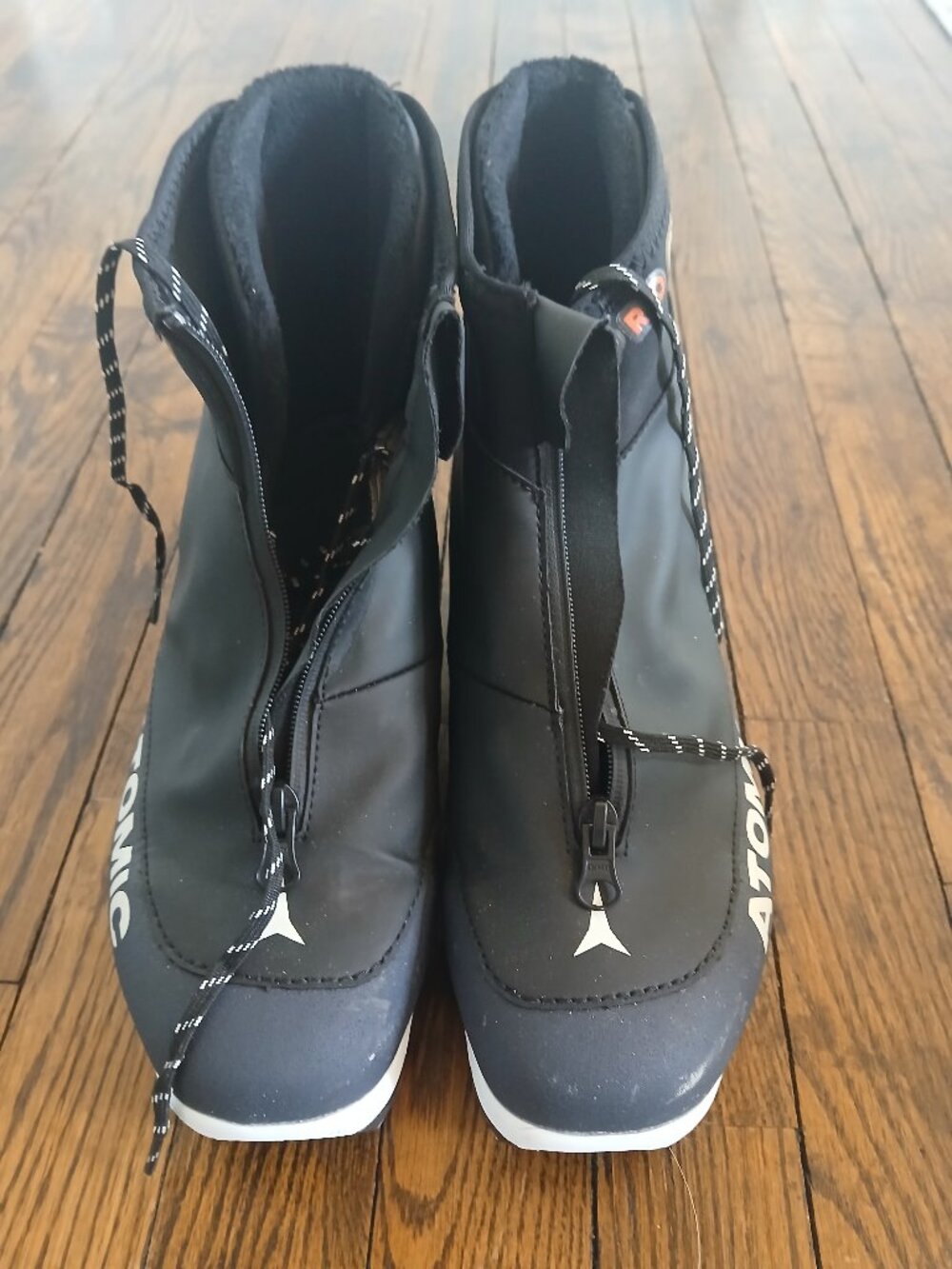 Women's size UK7 Atomic Pro C1 Cross Country Ski Boots
